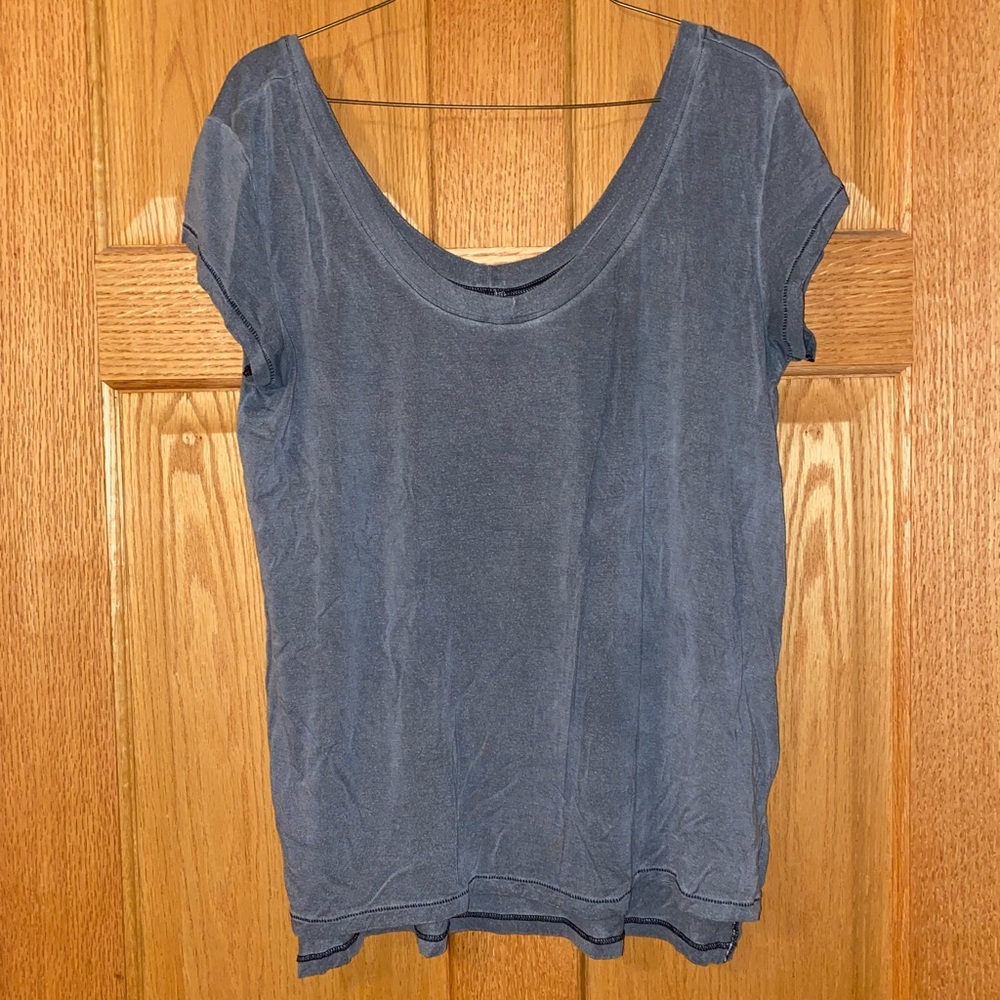 American Eagle top